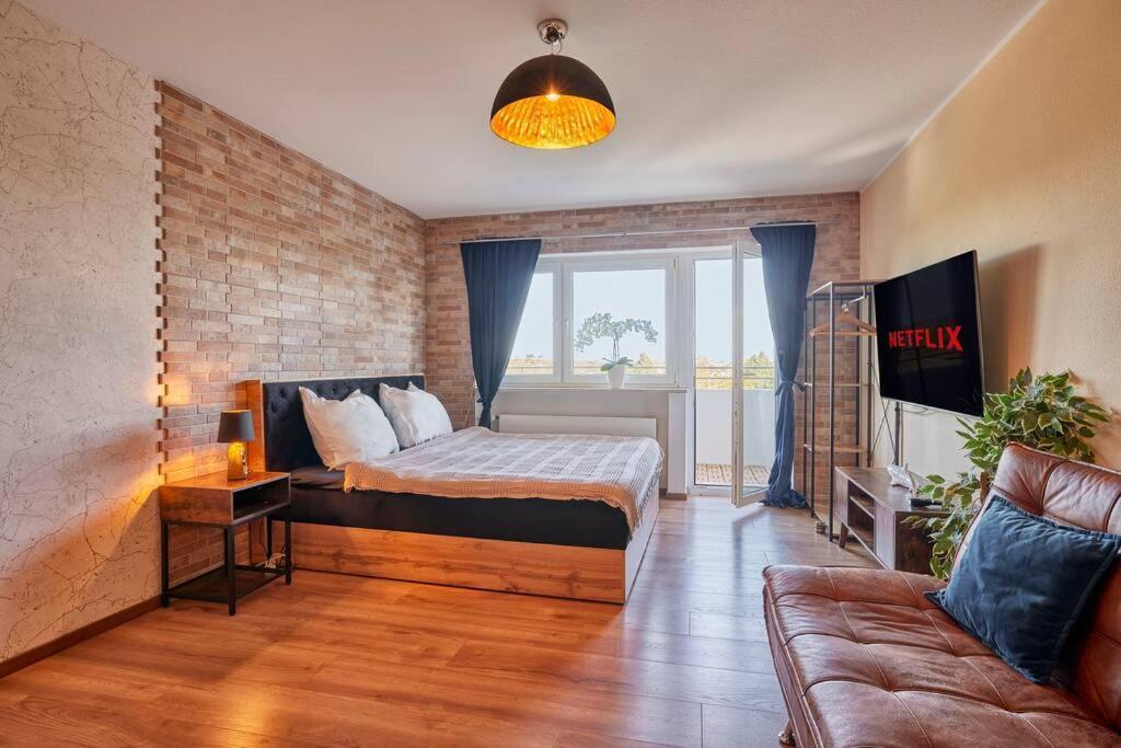 *Neues Loft*- Nahe Frankfurter Flughafen + Bahnhof Apartment นอยอีเซินบวร์ก ภายนอก รูปภาพ